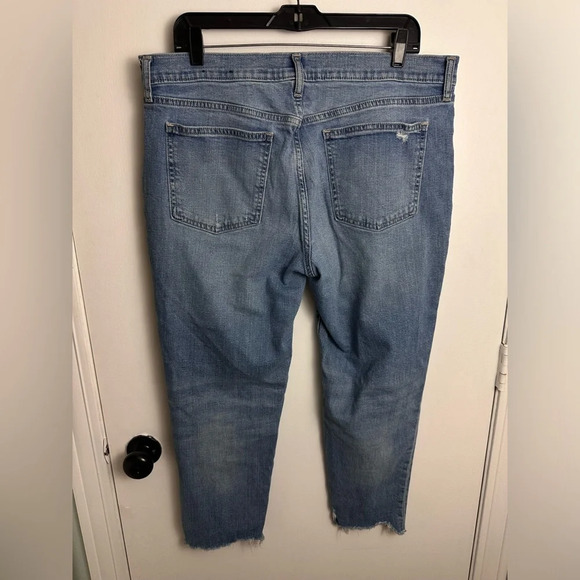 Gap Denim Women’s blue Distressed Jeans size 14/32 #1484 - Picture 2 of 6